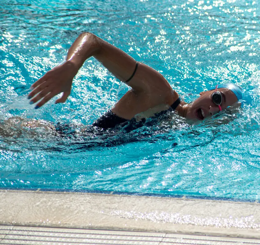 Luv2Swim