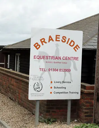 Braeside Equestrian Centre