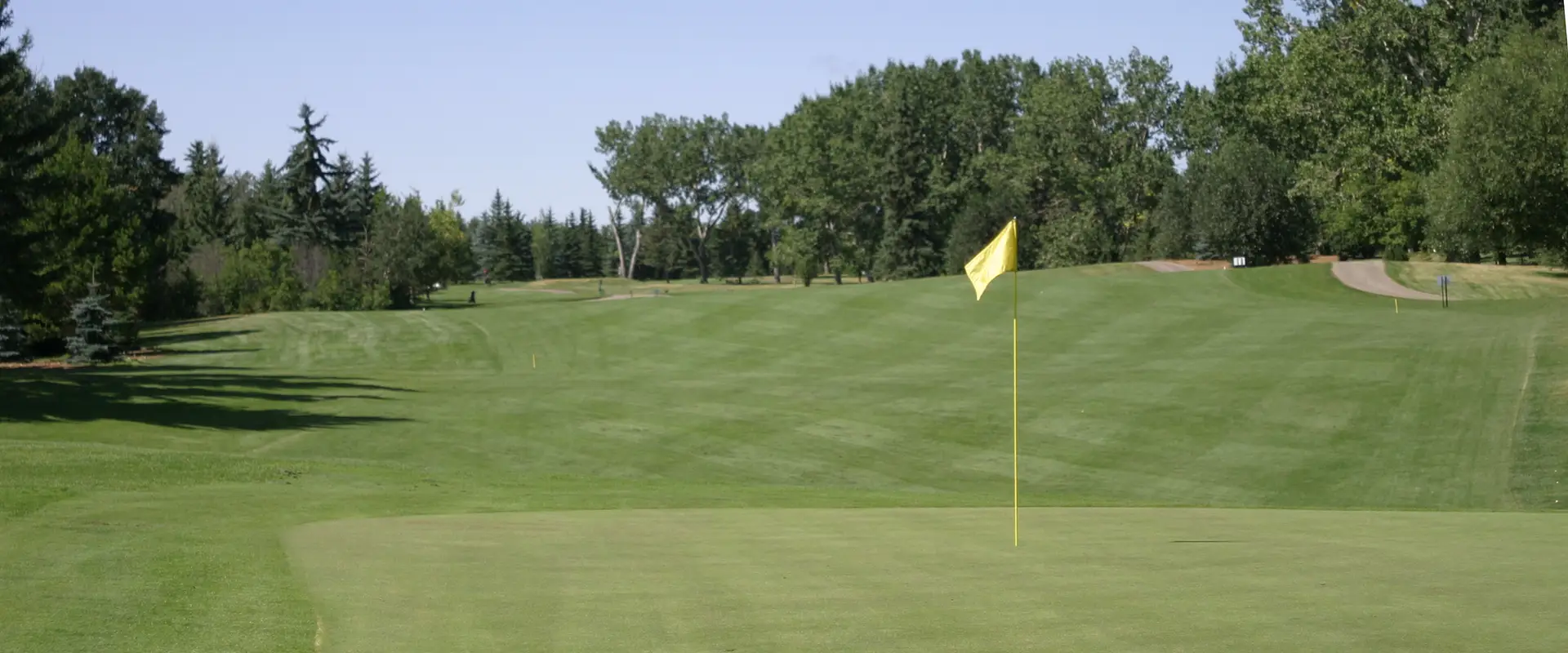 Lacombe Golf & Country Club