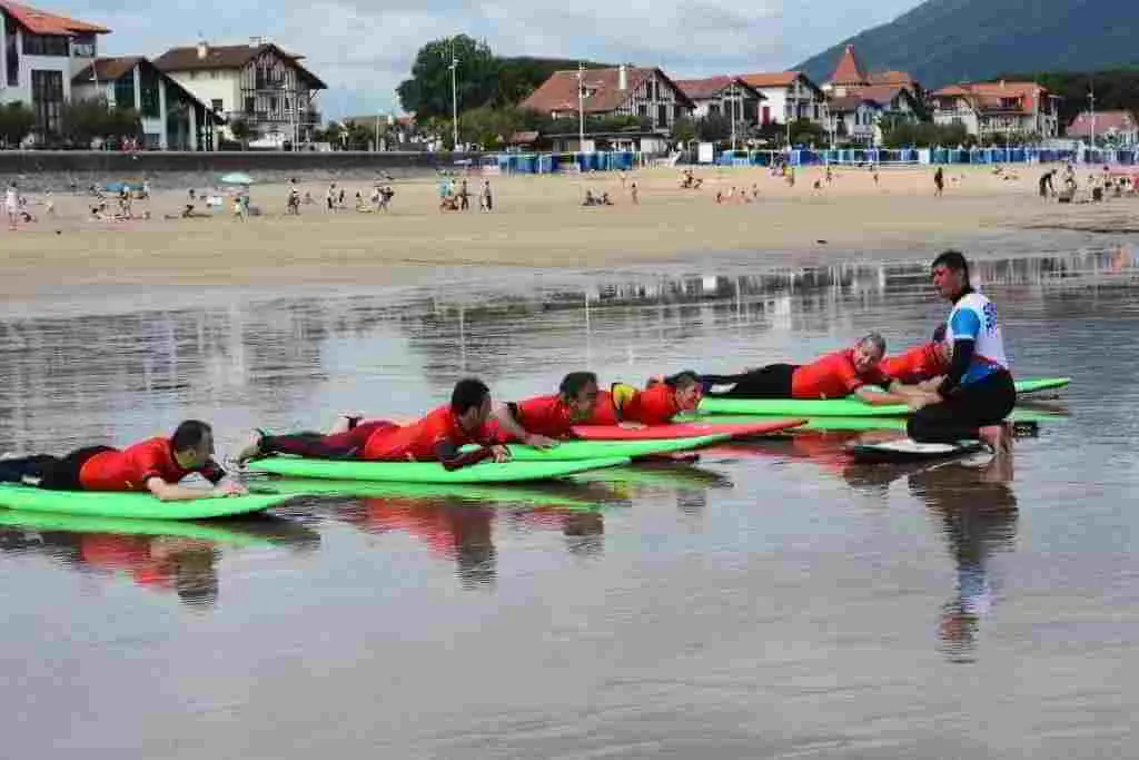 Surf School - SurfDivision