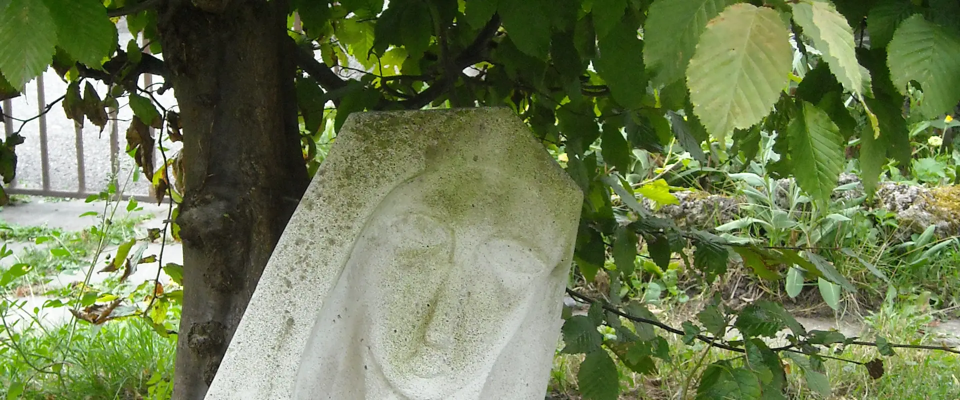 cole Traditionnelle de Yoga, Anouk Thibault