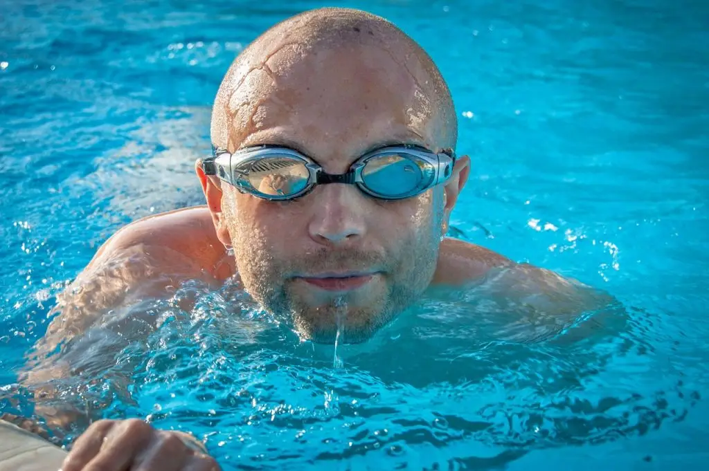 Apprendre À Nager 33 Course Swimming - Professor Mns Independent Réservations En Ligne