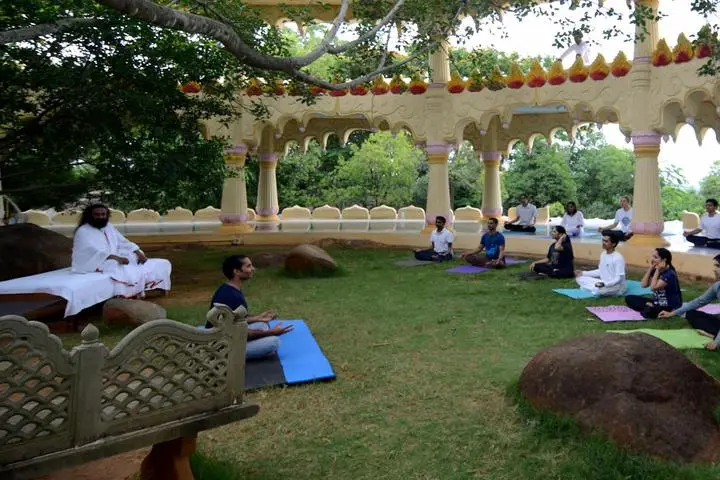 Art of Living, Vesu, Surat