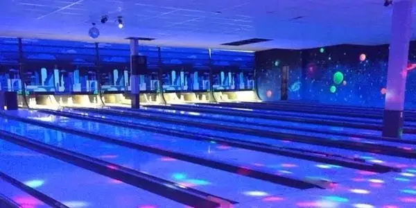 Richmond Hill Pro Bowl (Bowling) on Yonge St