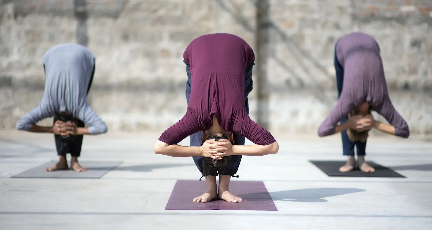 YOGARATOVA