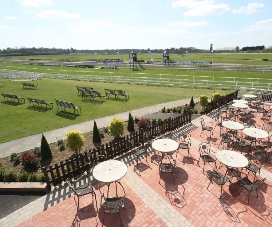 Your Venue Hire - Lingfield Park Racecourse