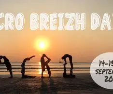 Acro Yoga School Circus
