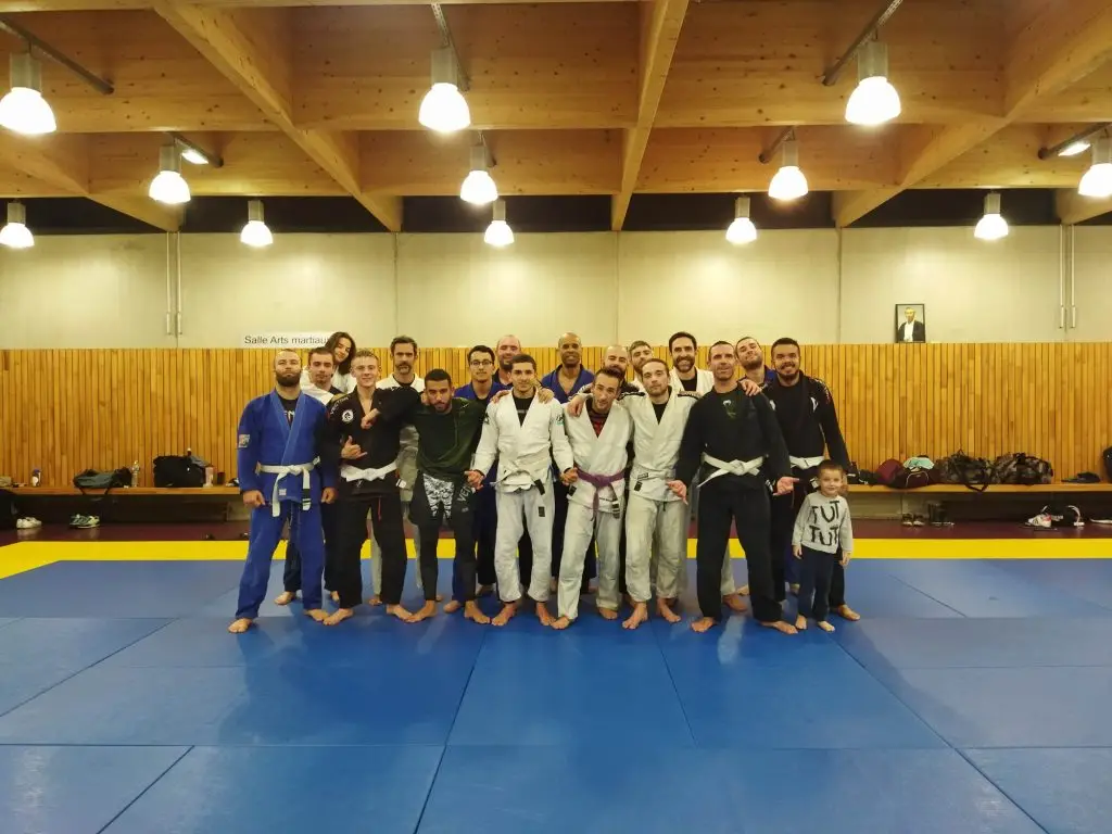 Bjj Metz-Cuvry Jiu-Jitsu Brésilien Gi No-Gi Self Defense