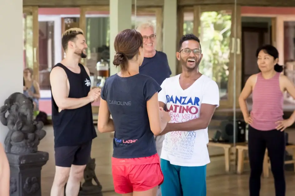 Danzar Latino