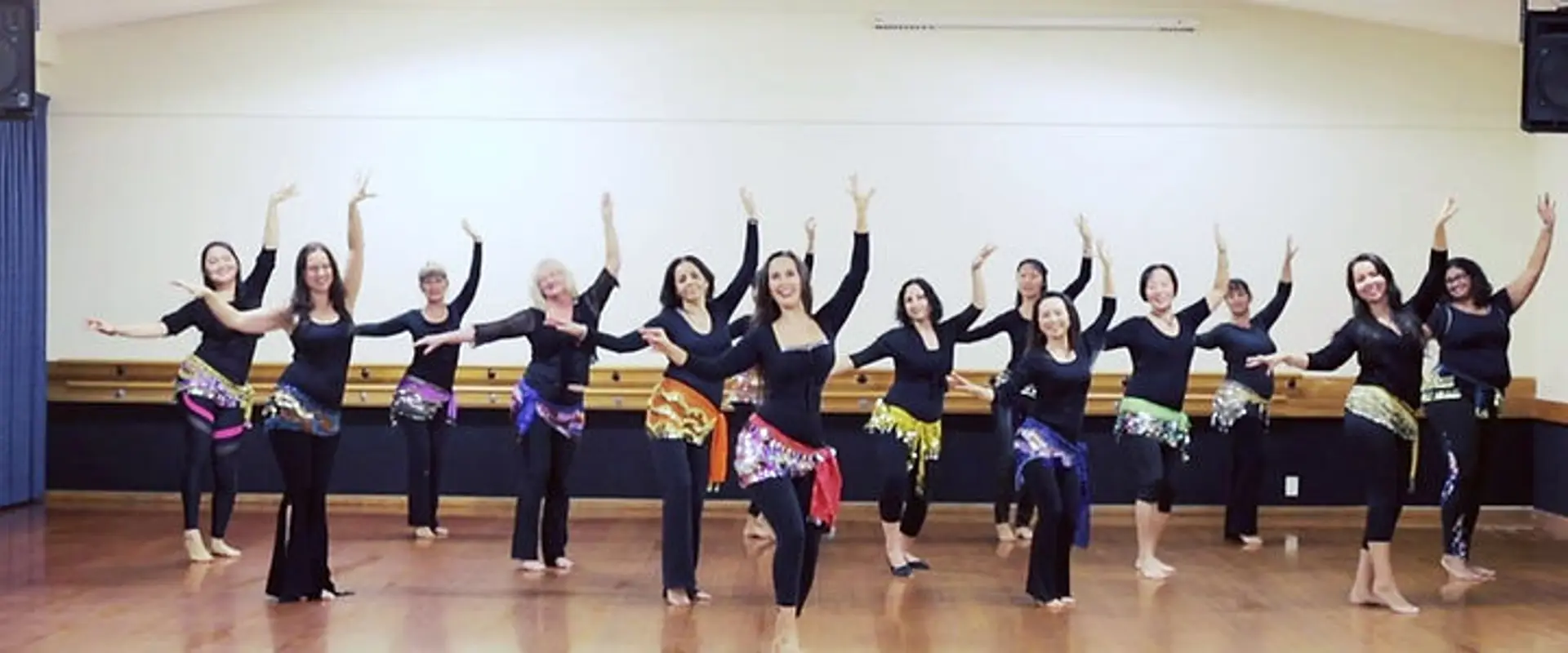 Arabellas Bellydance with Tais
