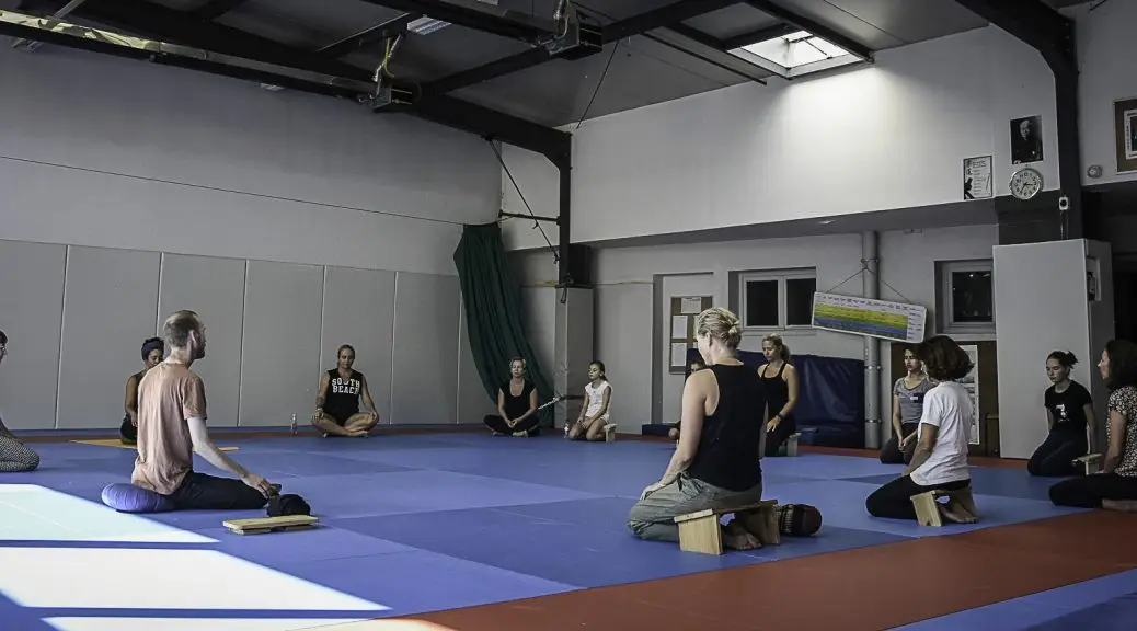 Ashtanga yoga la mano