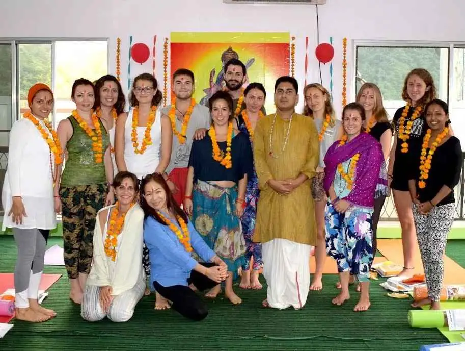 Rishikesh Nath Yogshala | 200 Hour, 300 Hour Yoga Teacher Training in Rishikesh