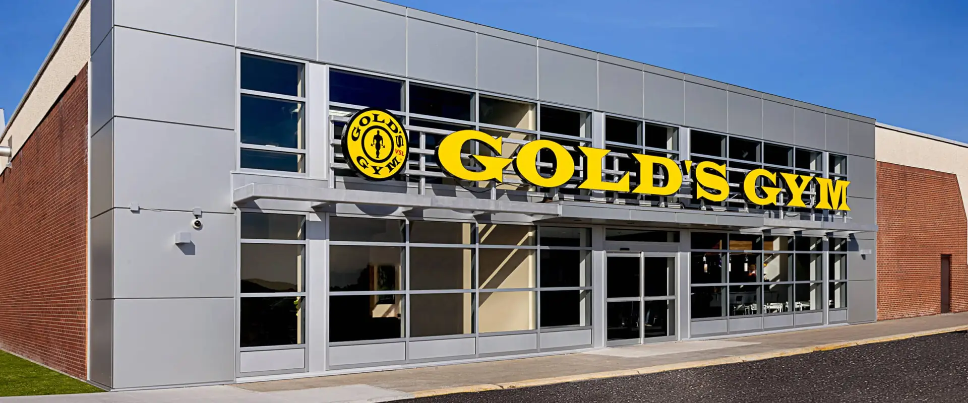 Gold's Gym Laval