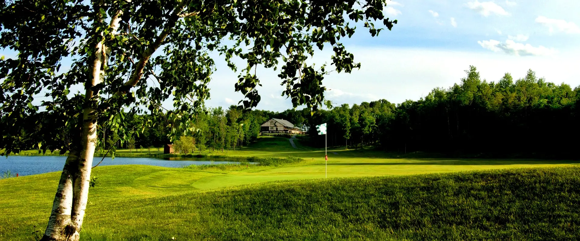 Loch March Golf & Country Club