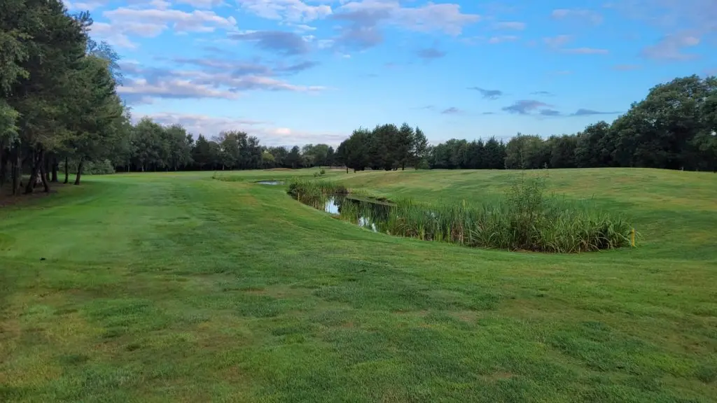 The Laurels Golf Course