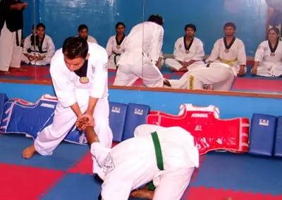 Extreme Martial Arts - Call Now