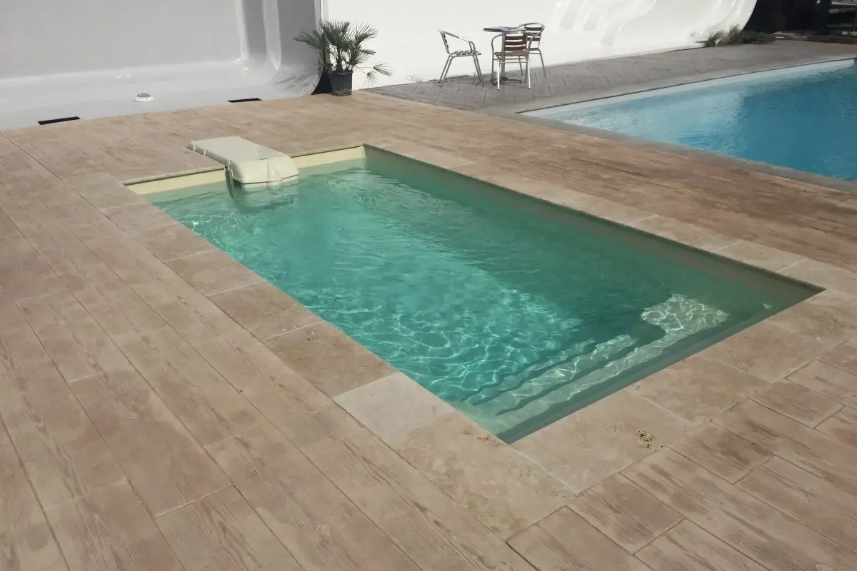Arion piscines Polyester