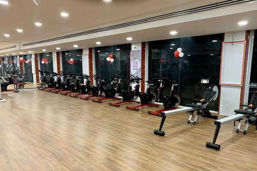 KRONOS FITNESS, PHYSIOTHERAPY CENTER AND DIET CLINIC BARSHI ROAD, LATUR.