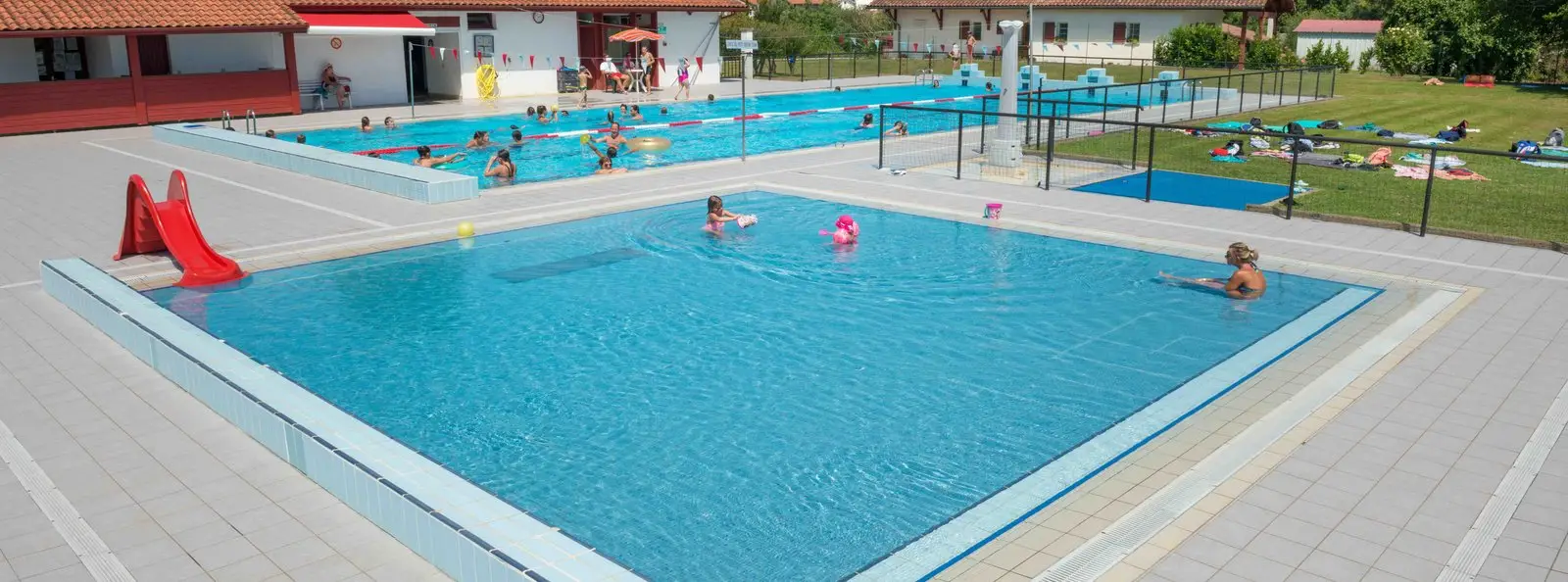 Piscine à Bidache