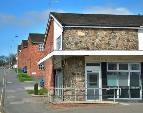 Natural Elements Physiotherapy & Natural Health - Groby