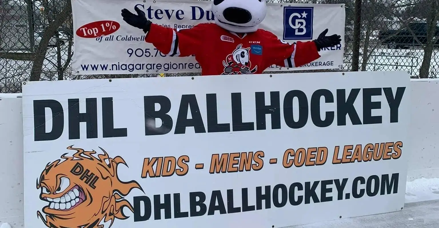 DHL Ball Hockey