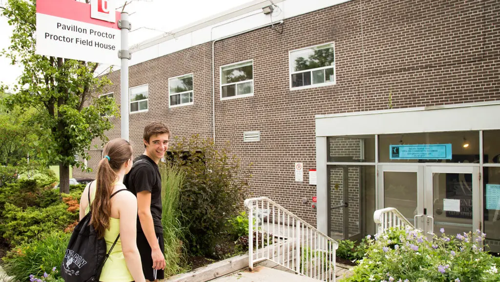 Glendon Squash Courts
