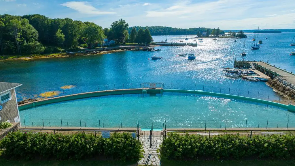 Lido Pool