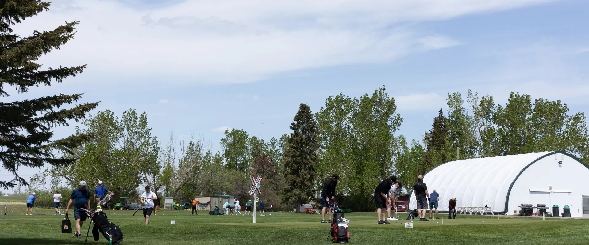 Collicutt Siding Golf Club