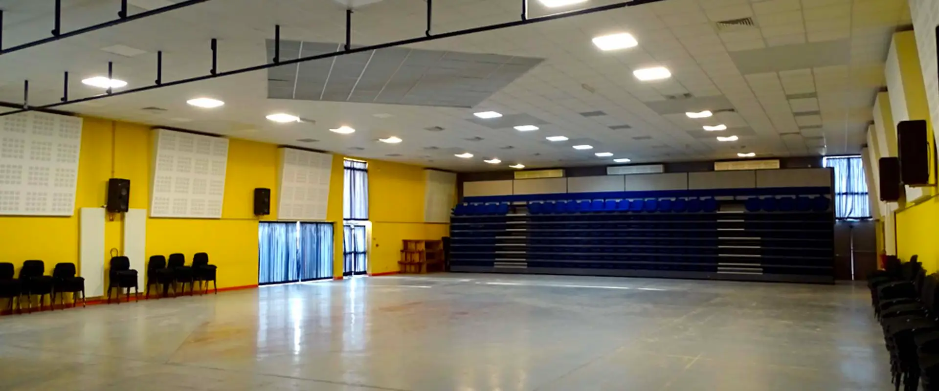 Salle polyvalente, Porcheville