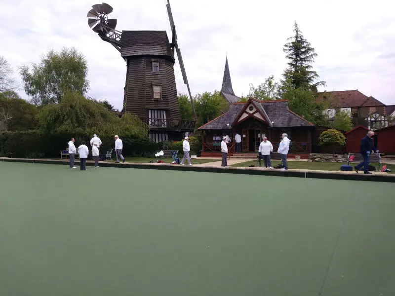 Staines Bowling Club