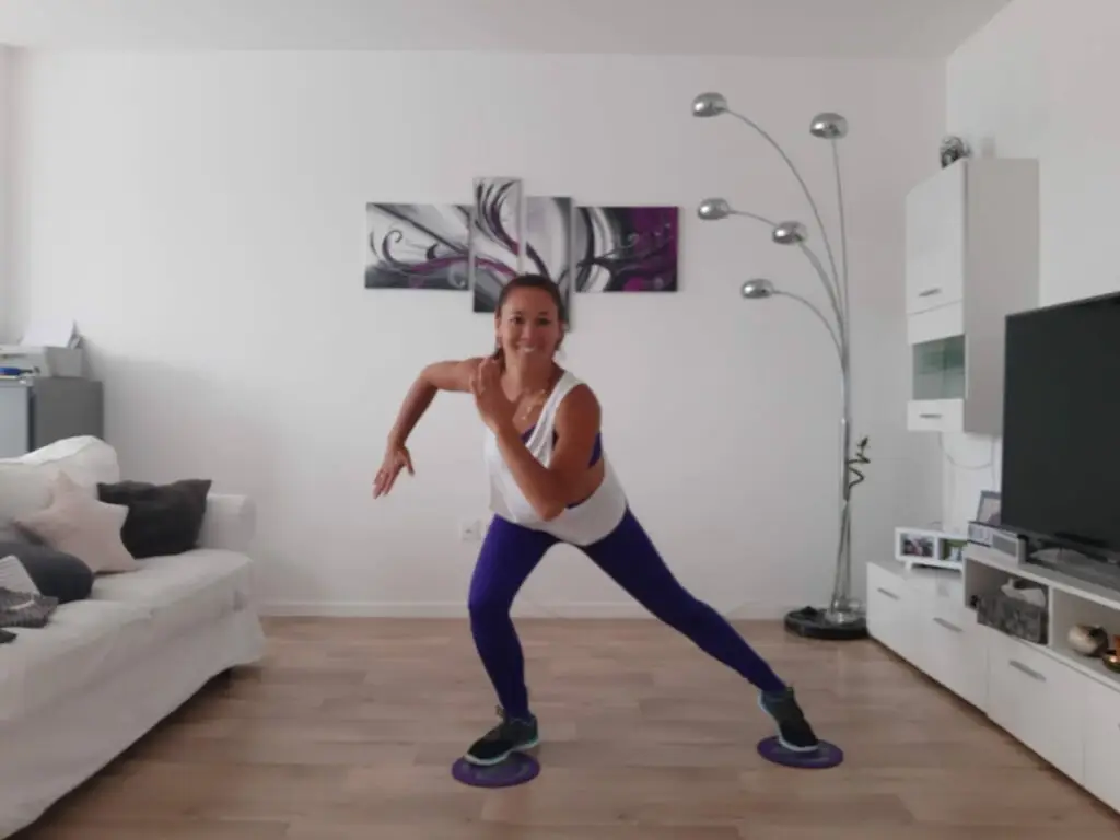 Coach Sportif Emilie Saysithideth à domicile & soins lahochi