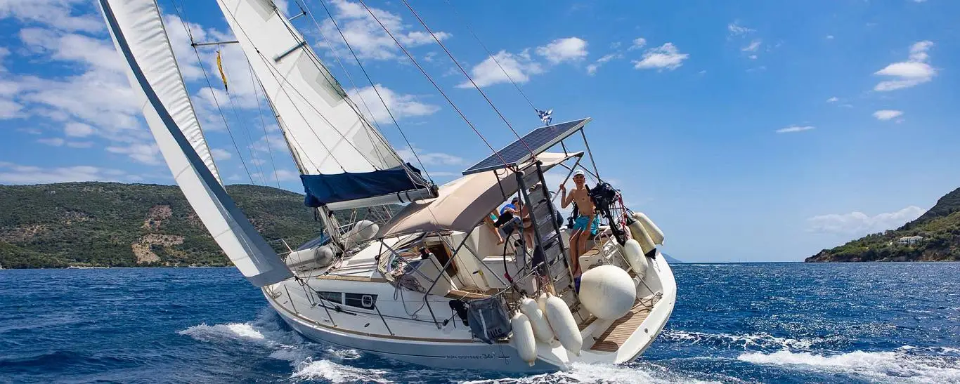 Seafarer Training - Sailing School UK