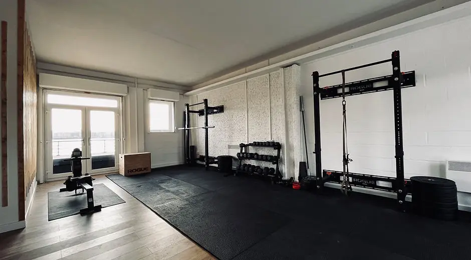 V Health & Fitness