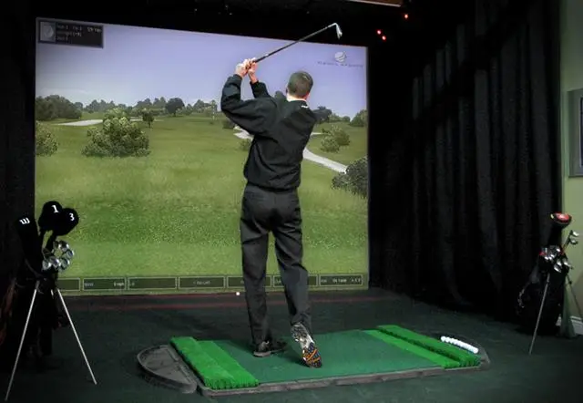 Lindsaygolfsimulators.com
