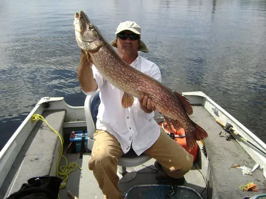 Pickle Lake Outposts
