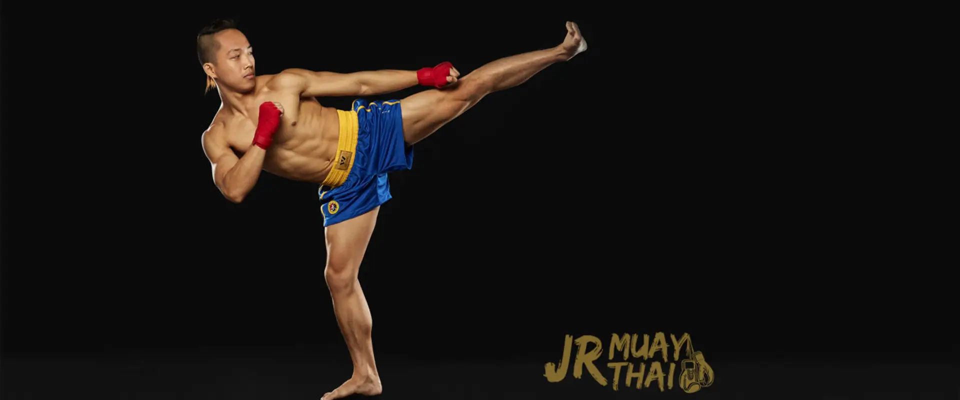 JR Muay Thai