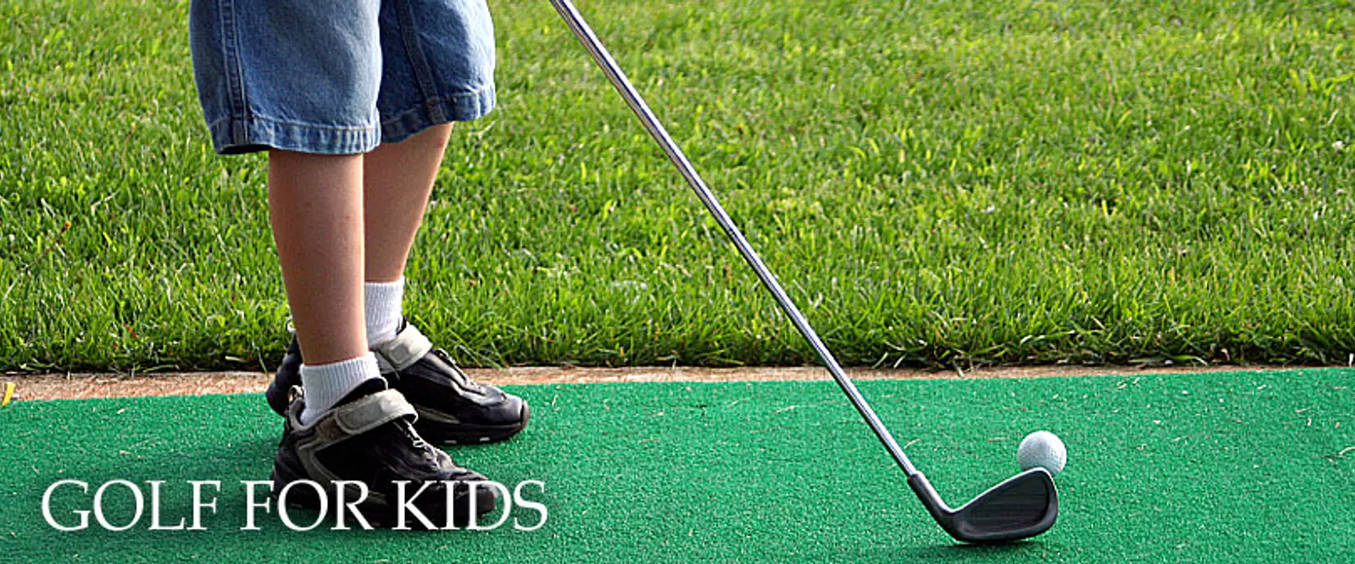 AKDR Golf Village