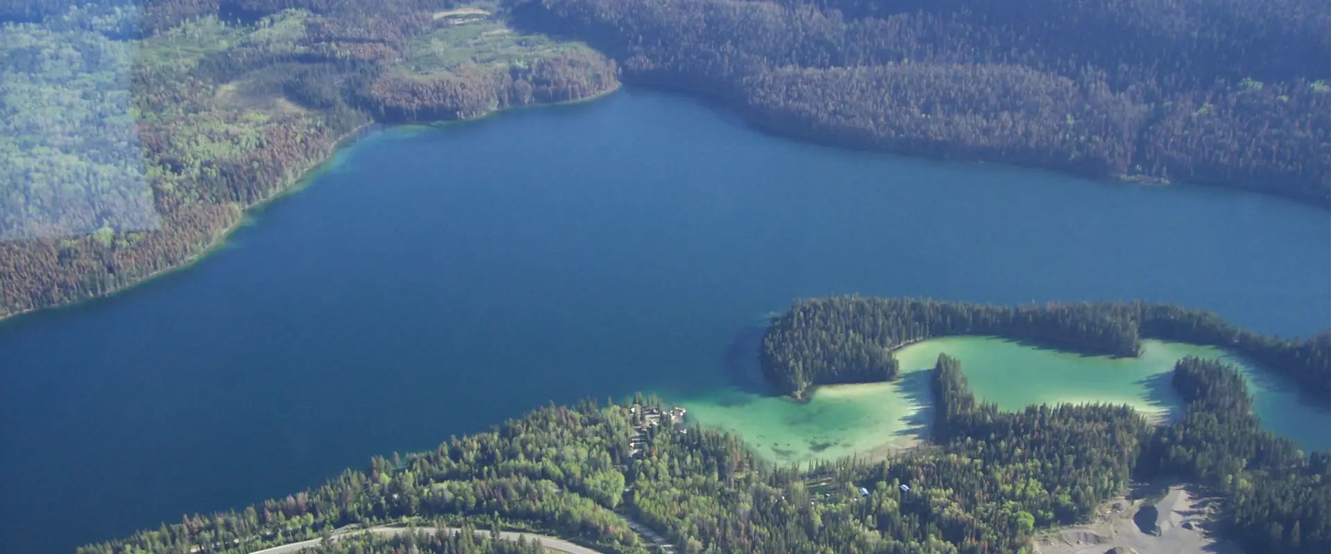 Eagle Island Resort - BC Interior Lake Resort