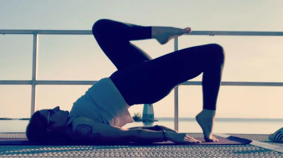 Two Feathers Yoga