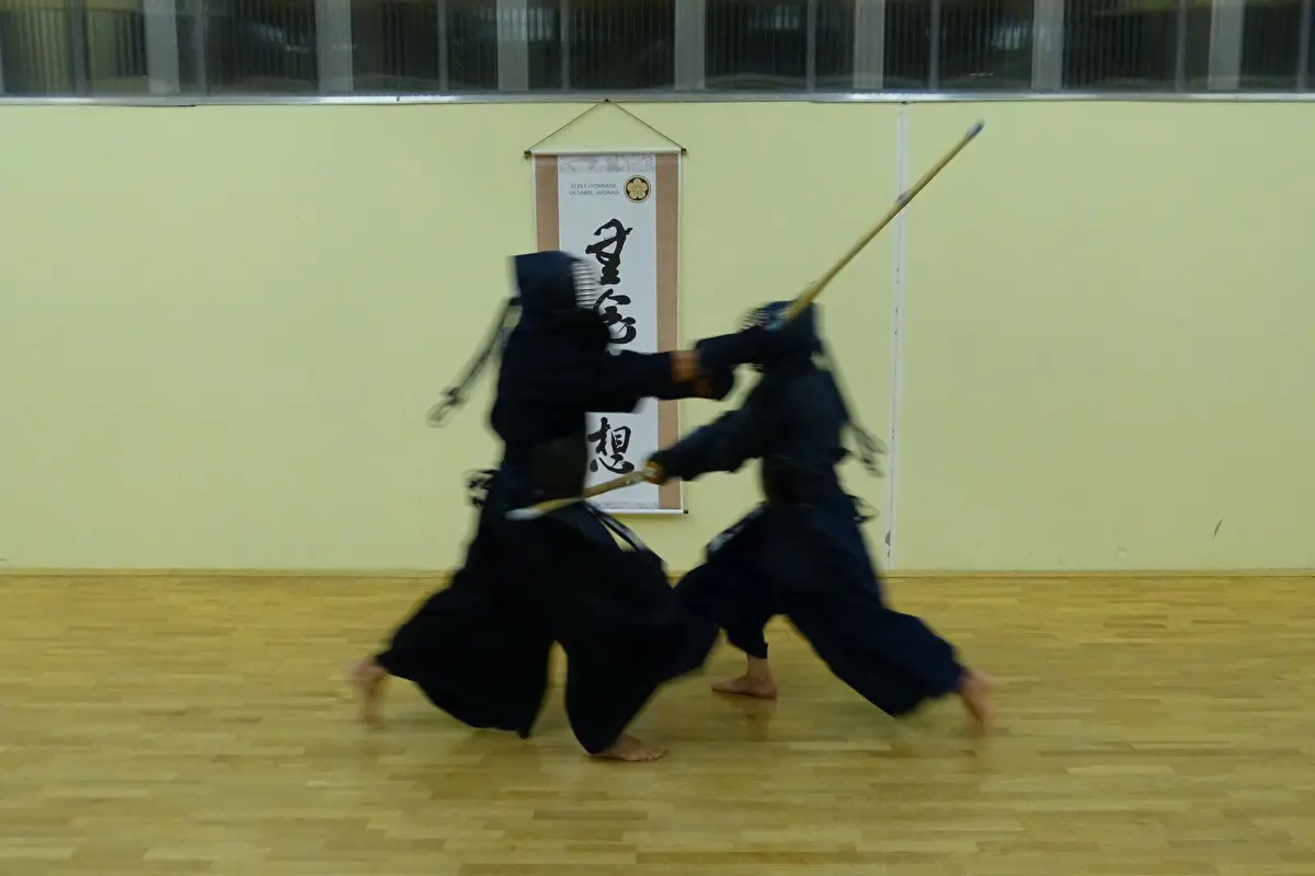 École Lyonnaise Sabre Japonais