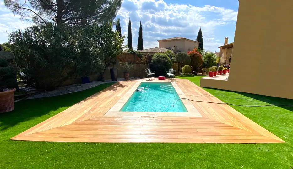 Bleu 30 Piscines