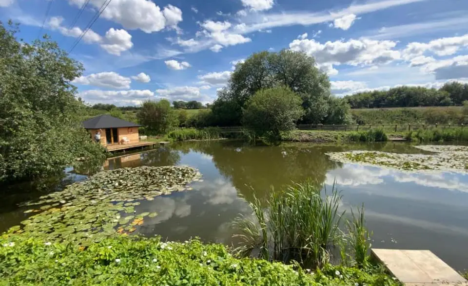 Meadow Farm Cottages and Fishery