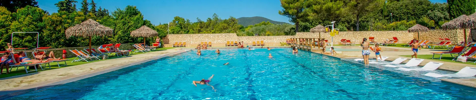 Les Hautes Prairies - Camping Lourmarin - CAMPASUN