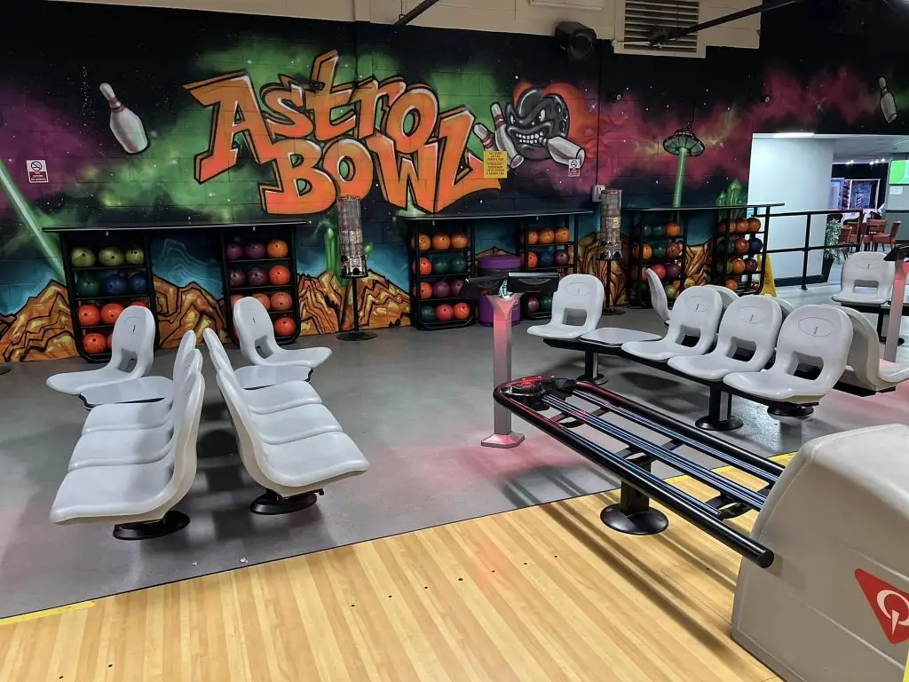 Ffrith Fun Parc Bowling