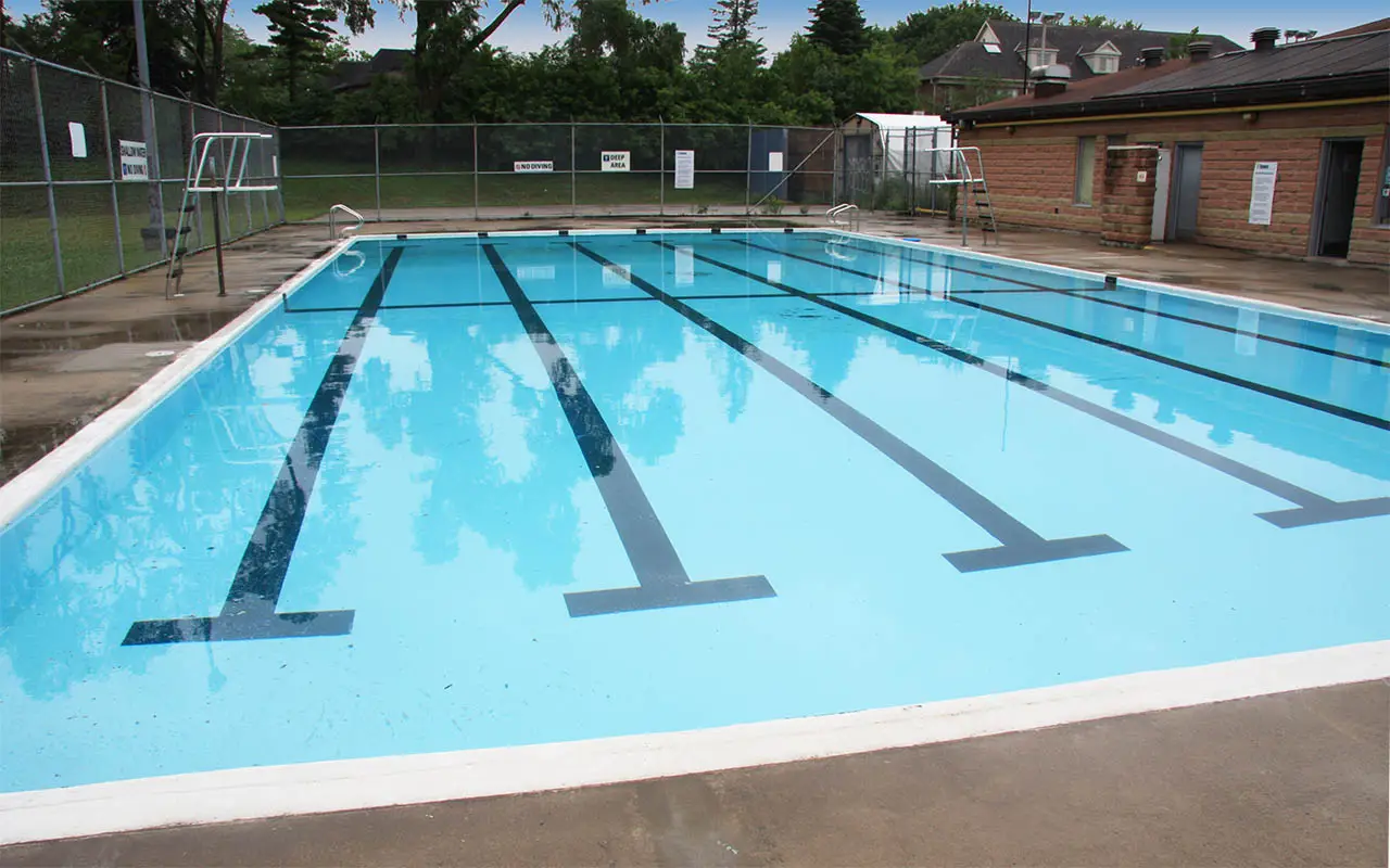 Park Lawn Outdoor Pool