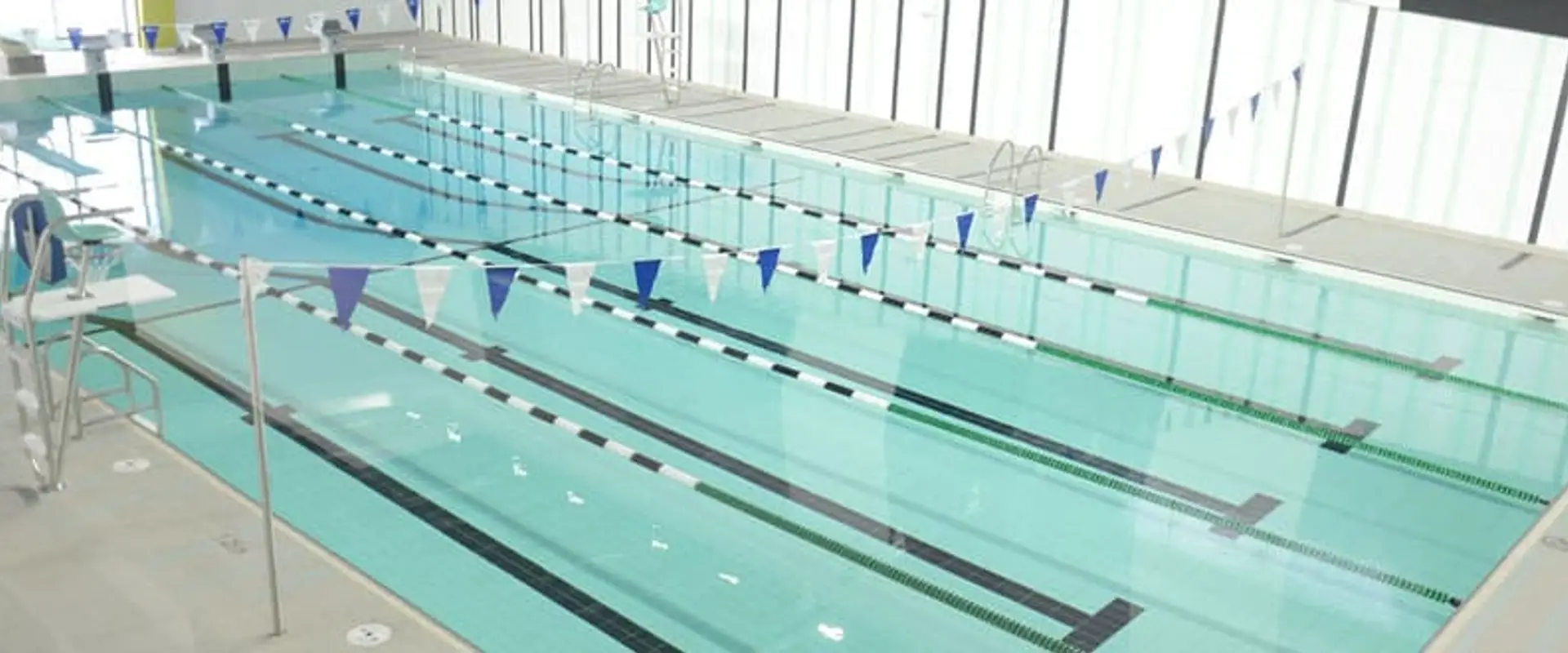 Piscine and tennis Ayers