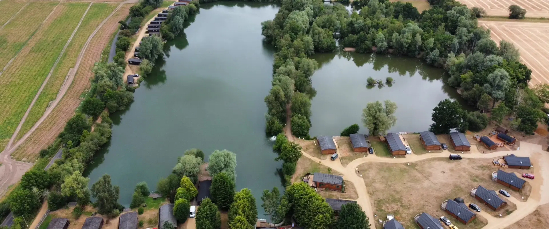 Woodlakes Park