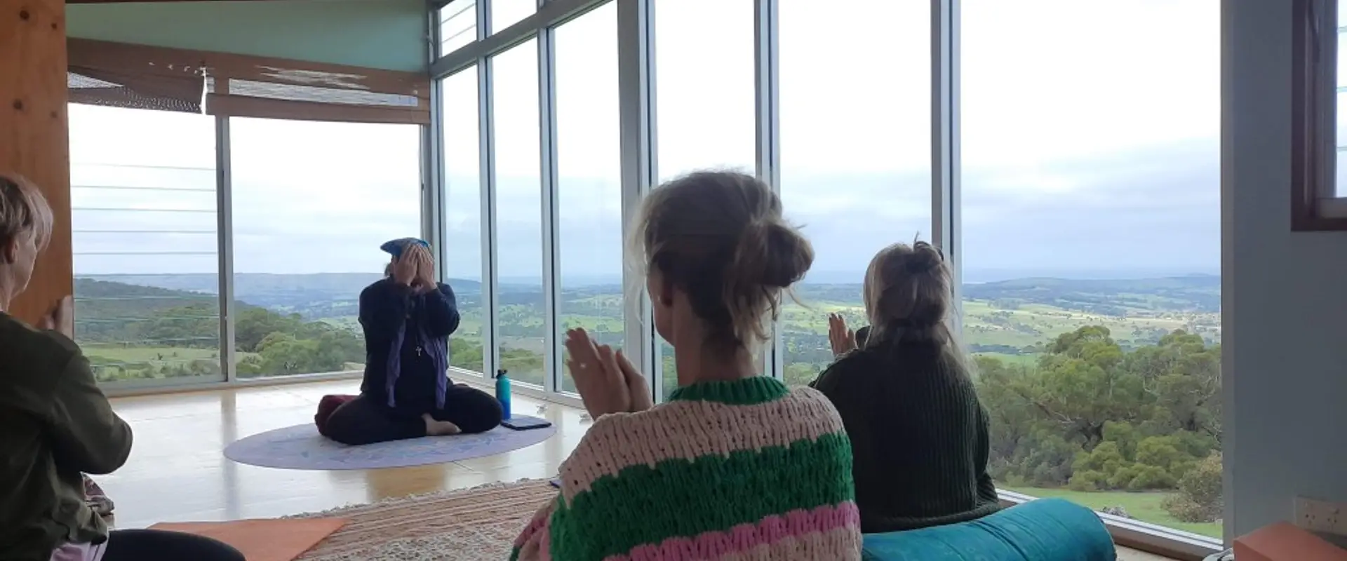 Shala Om- yoga in Semaphore
