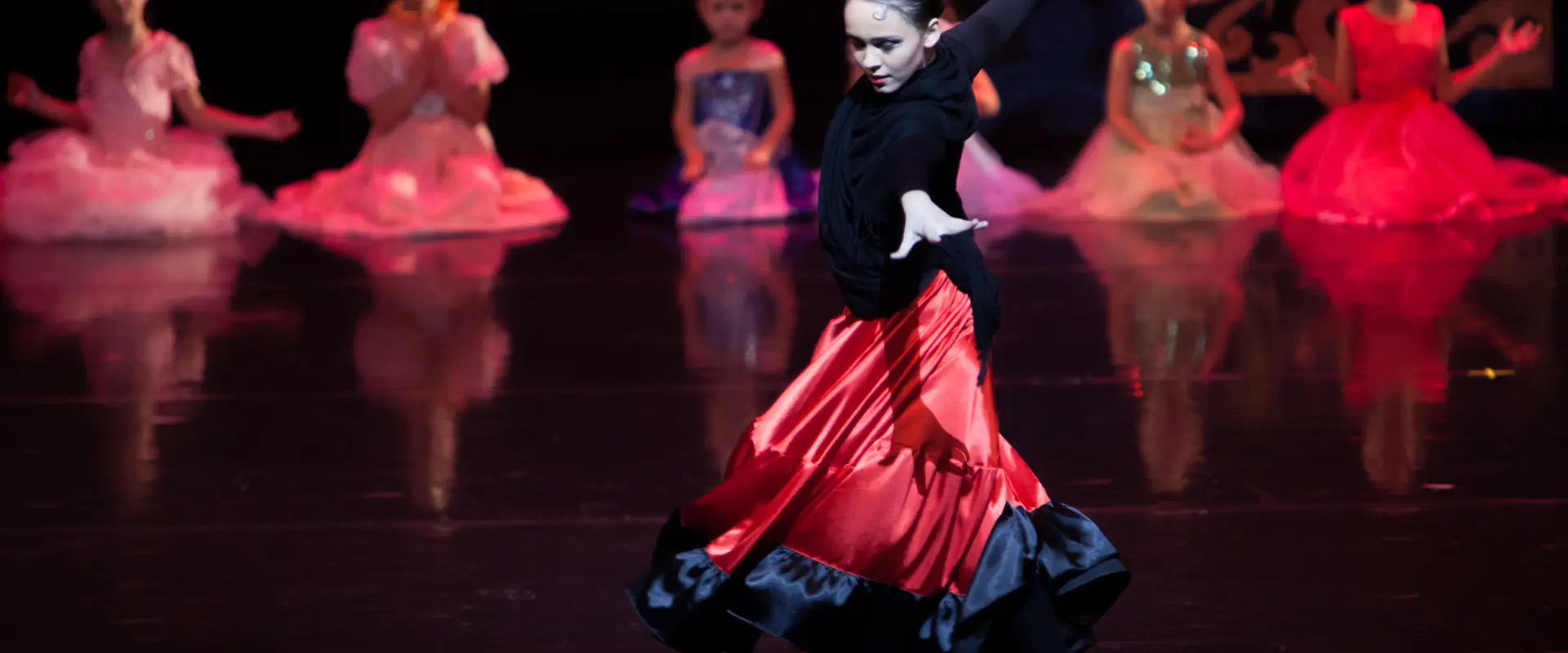 FAJNOROVA BALLET ACADEMY