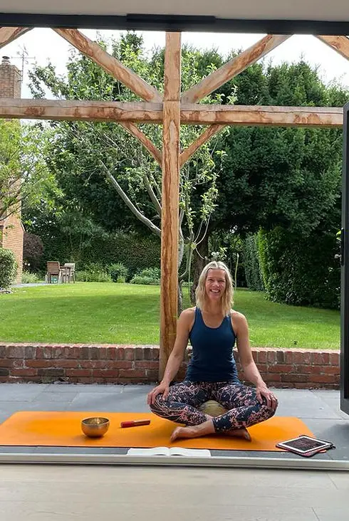 Smile Yoga with Sin